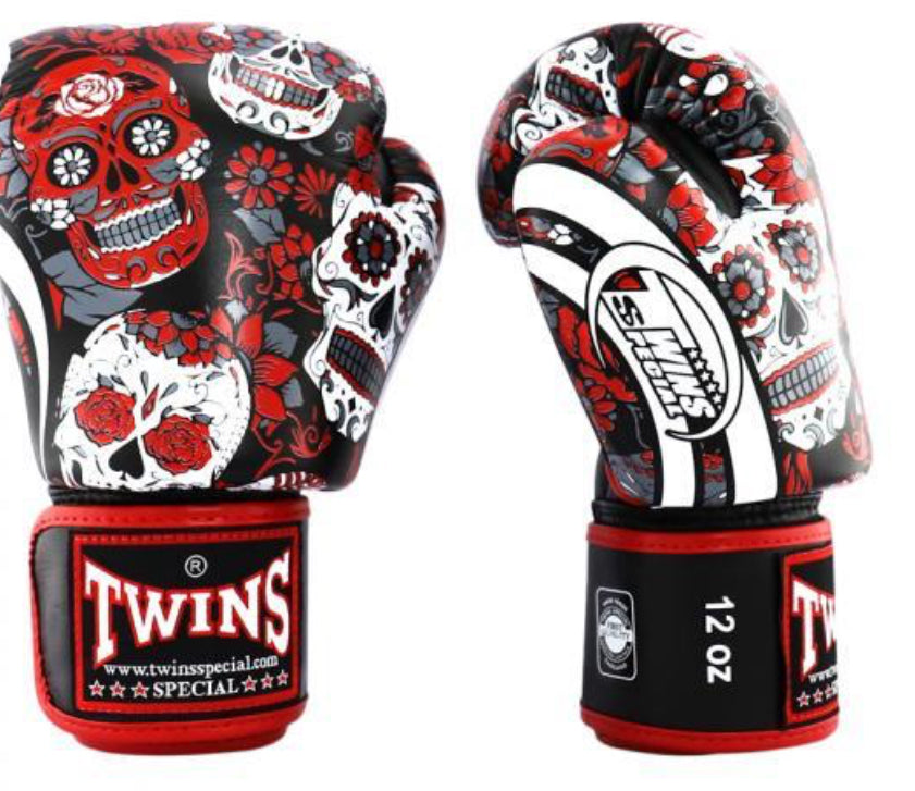 Gants de boxe Muay Thai Twins Special « Skull » ROUGE/ROSE/ORANGE FBGVL3-53