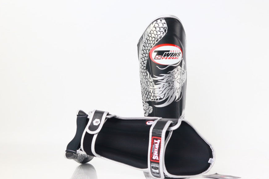 Twins Special Premium FSGL10-49 DRAGON Silver/Black Shin Guards