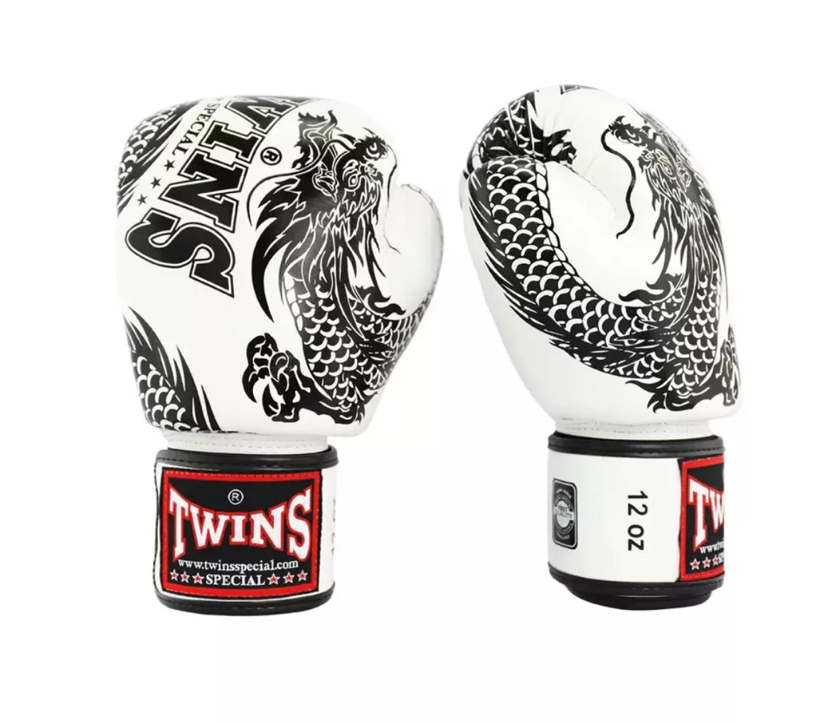 Gants de boxe Muay Thai Twins Special « Dragon » BLANCS FBGVL3-49