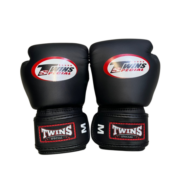 Twins Special „Grey Wolf“ Muay Thai Boxhandschuhe FBGVL3-50