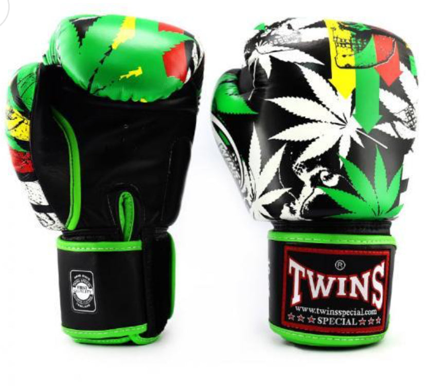 Gants de boxe Muay Thai Twins Special « Grass » FBGVL3-54