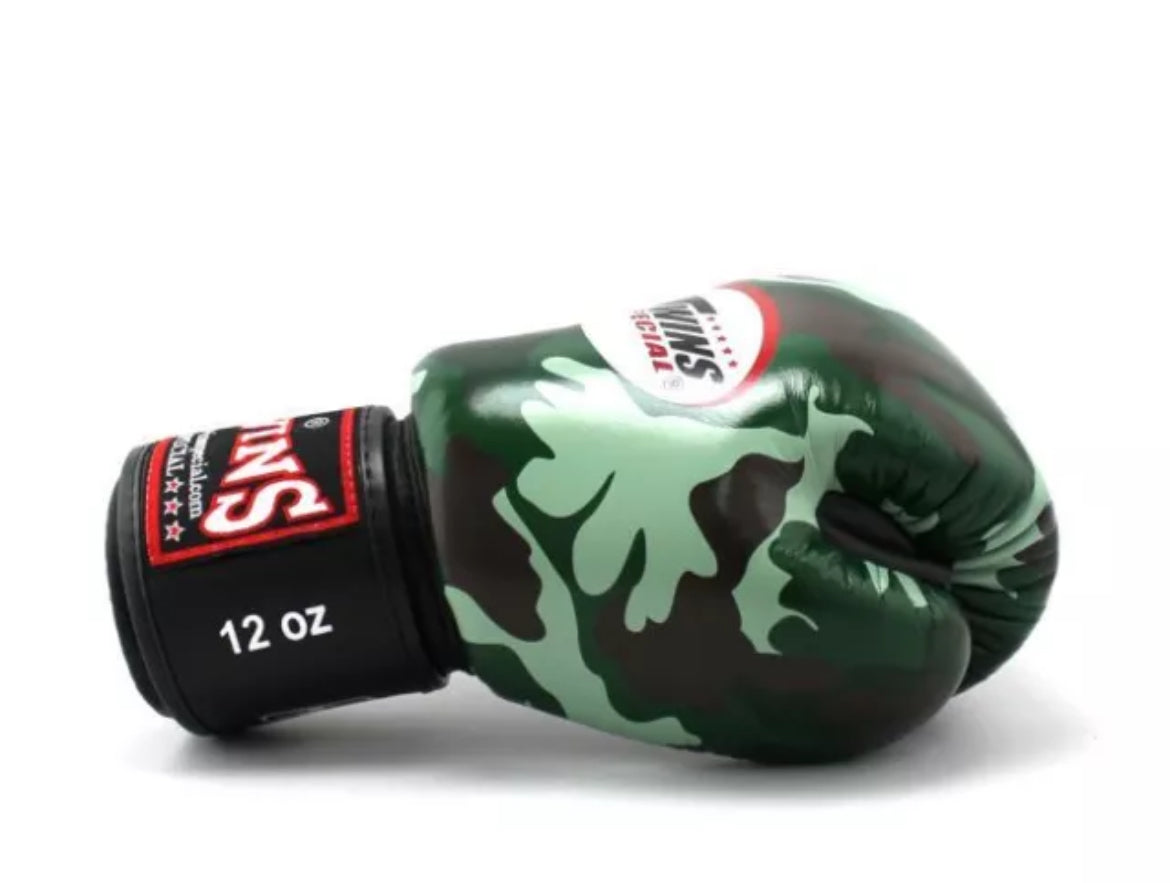 Gants de boxe Muay Thai Twins Special « Camo » VERT/JAUNE FBGVL3-AR