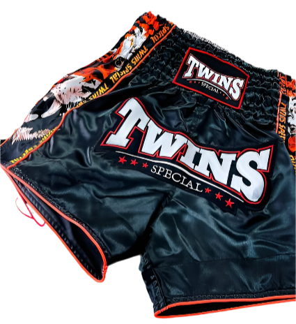 Pack d'entraînement Muay Thai Twins Special « Payak » Tiger Edition : gants et shorts