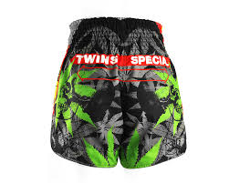 Pack d'entraînement Muay Thai Twins Special Edition « Grass » : gants et shorts