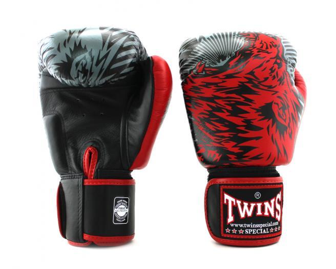 Gants de boxe Muay Thai Twins Special « Red Wolf » FBGVL3-50