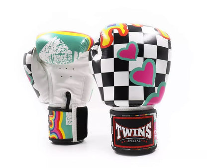 Gants de boxe Muay Thai Twins Special « Chess » FBGVL3-65