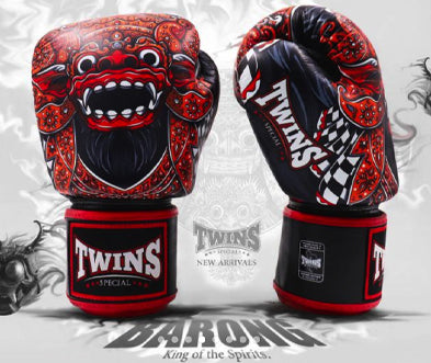Twins Special „Barong“-Edition Muay Thai Trainingspaket: Handschuhe und Shorts